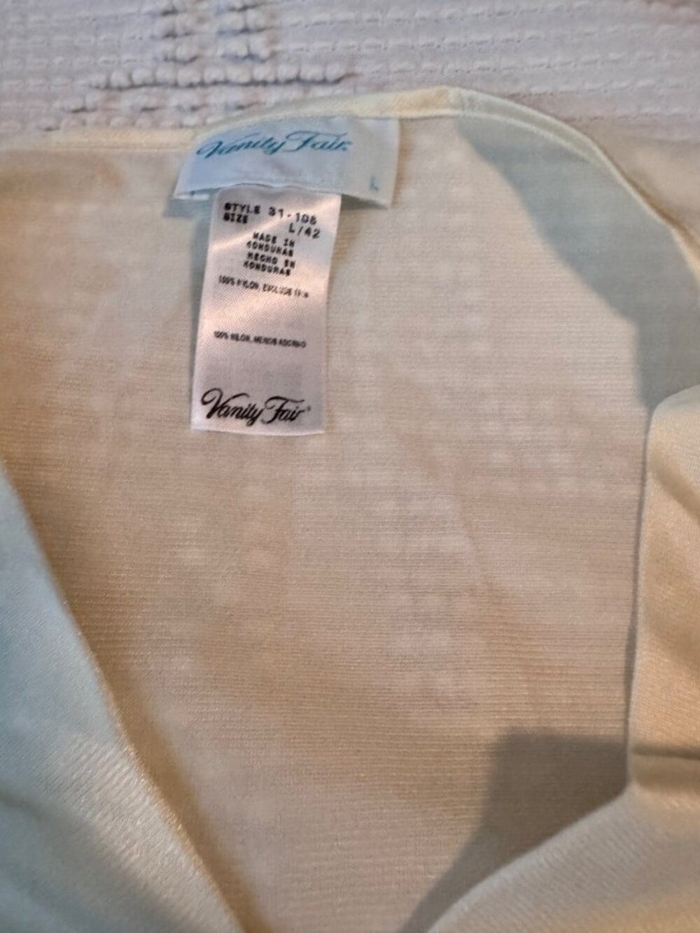 Vanity Fair Womens Ivory Nylon Short Sleeve Nightgown 44 Embroidered Detail - Picture 2 of 5